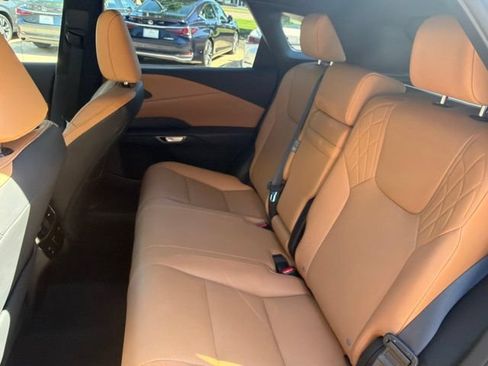Used 2024 Lexus RX 350 Premium w/ Kick Sensor & Tow Package AWD/4WD image 32