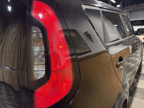 Used 2018 Kia Soul image 9