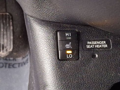 Used 2019 Toyota Prius Prime Advanced w/ Carpet Mat Package image 25