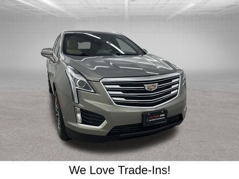 Used 2019 Cadillac XT5 Luxury FWD image 3