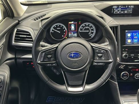 Used 2023 Subaru Forester Premium image 12