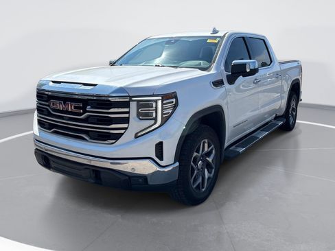 Used 2022 GMC Sierra 1500 SLT w/ SLT Premium Plus Package AWD/4WD image 3