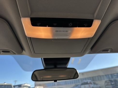 Used 2024 Nissan Altima 2.5 SV image 34