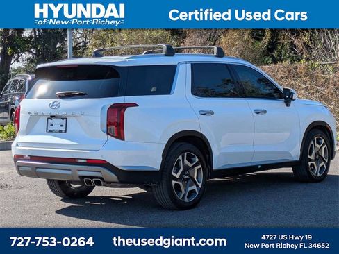Certified 2023 Hyundai Palisade SEL w/ Cargo Package image 5