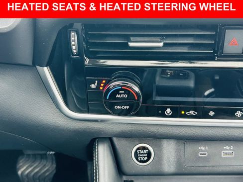 Used 2023 Nissan Rogue SL AWD/4WD image 5