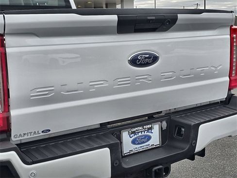 Used 2023 Ford F250 XL w/ STX Appearance Package image 15