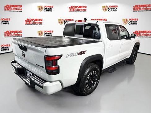 Used 2022 Nissan Frontier PRO-4X AWD/4WD image 17