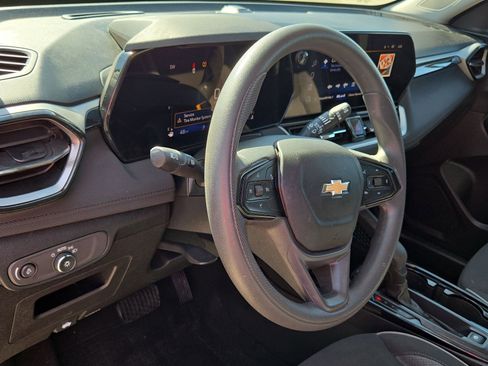 Used 2026 Chevrolet TrailBlazer LT w/ Driver Confidence Package image 13