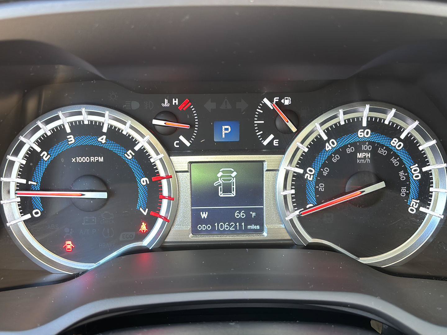 Used 2018 Toyota 4Runner TRD Off-Road Premium AWD/4WD image 3