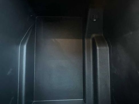 Used 2023 Ford F150 Lariat w/ Equipment Group 502A High AWD/4WD image 40
