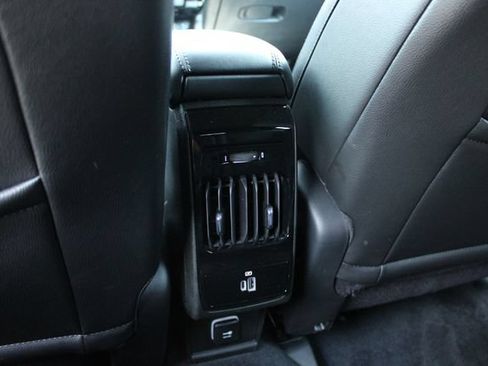 Used 2025 Jeep Compass Trailhawk w/ Trailhawk Convenience Group AWD/4WD image 32