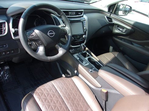 Used 2023 Nissan Murano Platinum w/ Cargo Package image 12