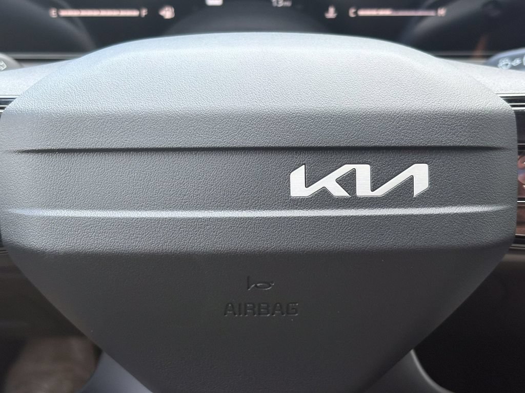 New 2026 Kia Sportage SX FWD image 25