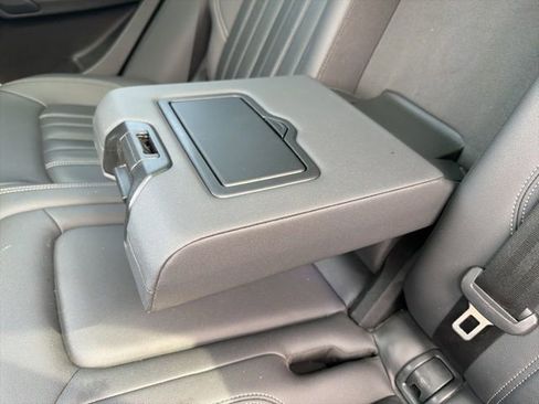 Used 2022 Audi Q5 2.0T Premium Plus image 24