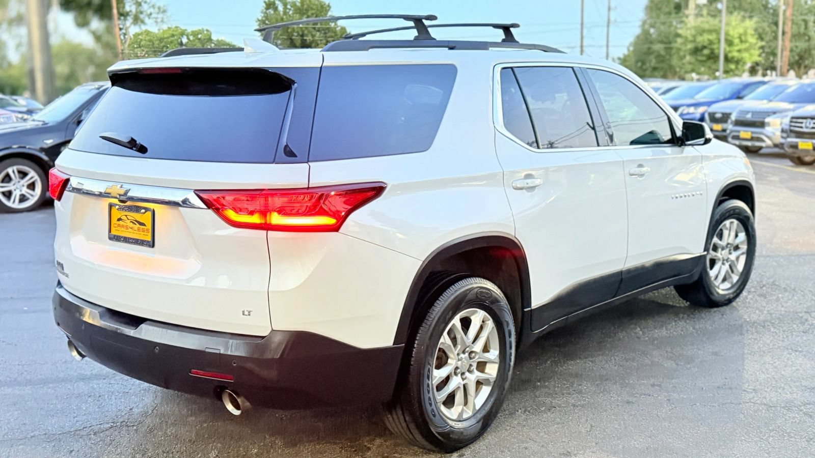 Used 2020 Chevrolet Traverse LT FWD image 6