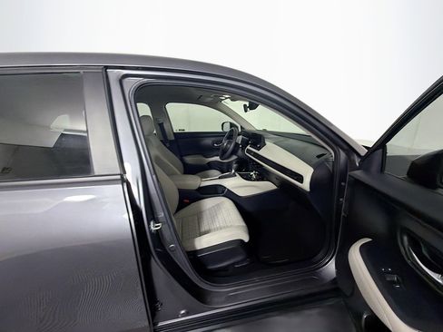 Used 2025 Honda HR-V LX image 29