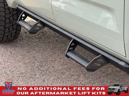 Used 2024 Toyota Tundra Limited AWD/4WD image 12