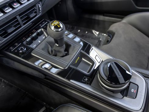 Certified 2026 Porsche 911 GT3 RWD image 45