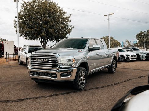 Used 2020 RAM 2500 Limited AWD/4WD image 3