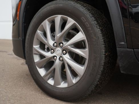 Used 2025 Buick Enclave Preferred image 32