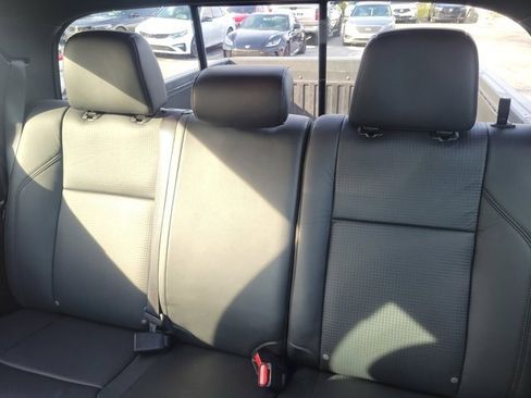 Used 2022 Toyota Tacoma Limited image 12