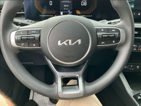 Used 2026 Kia K5 LXS FWD image 7