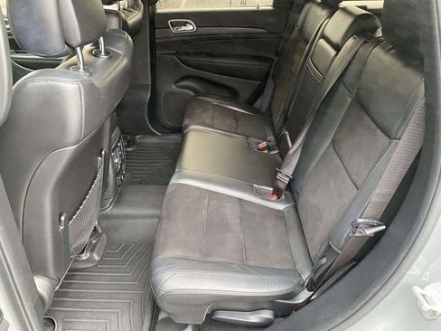 Used 2020 Jeep Grand Cherokee Altitude image 16