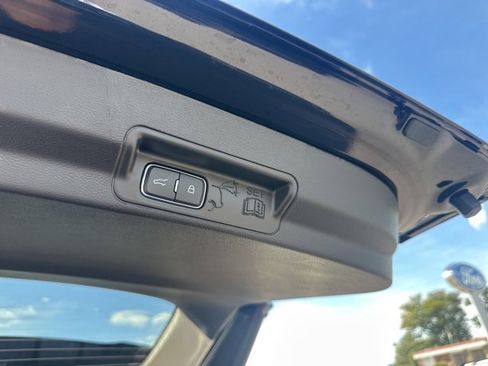 New 2026 Ford Explorer Platinum w/ LUX Leather Package image 23