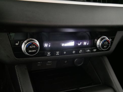 Used 2022 Mitsubishi Outlander SE image 23