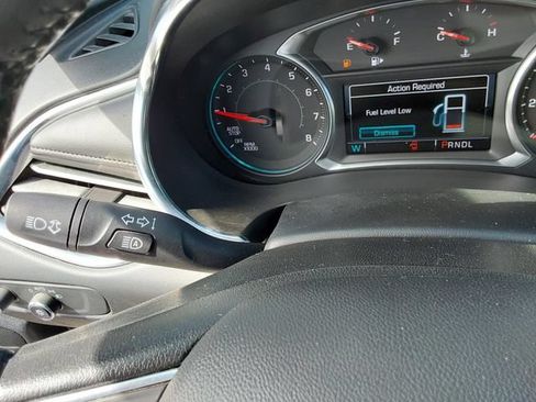Used 2018 Chevrolet Malibu LT w/ True North Edition FWD image 24