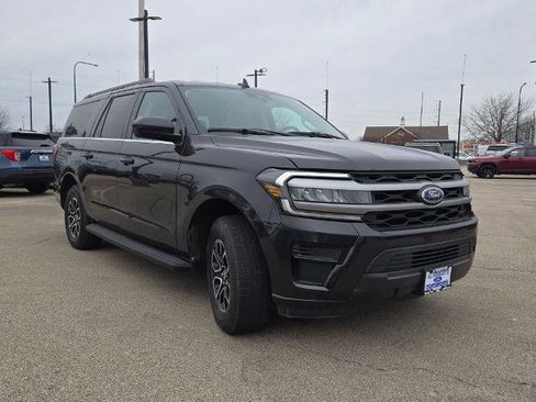 Certified 2024 Ford Expedition Max XLT image 5