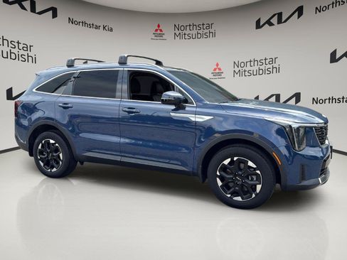 Used 2024 Kia Sorento S w/ Panoramic Sunroof Package AWD/4WD image 9