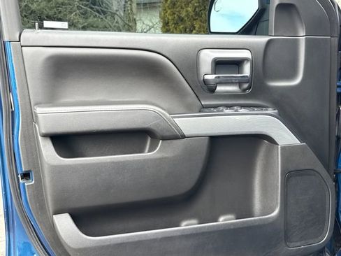 Used 2018 Chevrolet Silverado 1500 LT w/ All Star Edition image 19