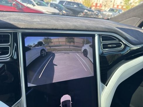 Used 2017 Tesla Model X 100D image 11