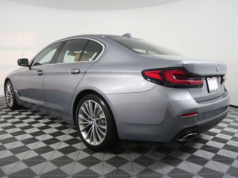Certified 2023 BMW 530i RWD image 5
