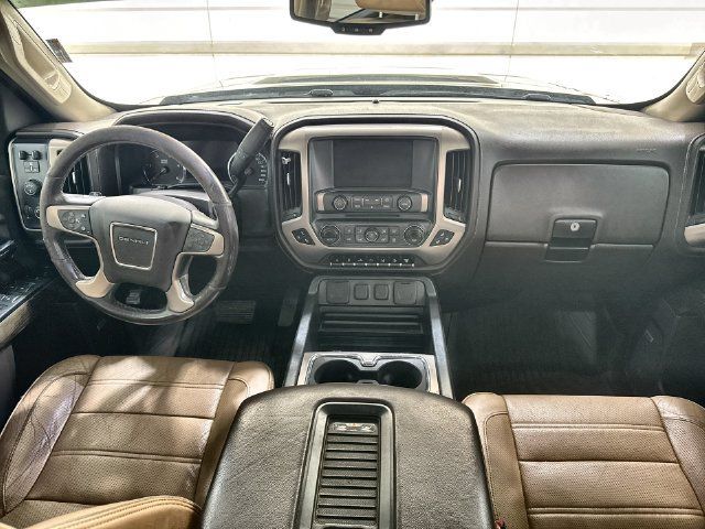 Used 2017 GMC Sierra 2500 Denali w/ Duramax Plus Package AWD/4WD image 18