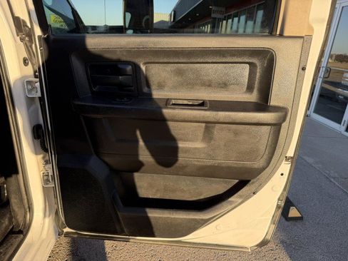 Used 2015 RAM 5500 4x4 Crew Cab image 26