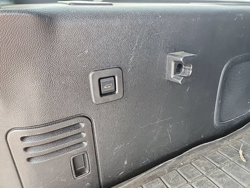 Used 2016 Ford Expedition EL XLT w/ Equipment Group 202A AWD/4WD image 40