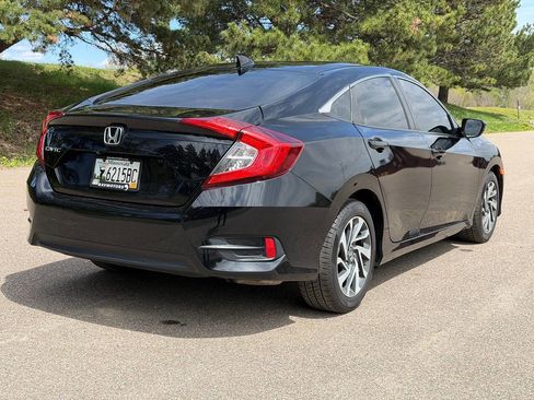 Used 2018 Honda Civic EX image 3