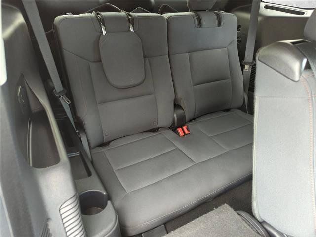 Used 2025 Ford Explorer Active RWD image 19