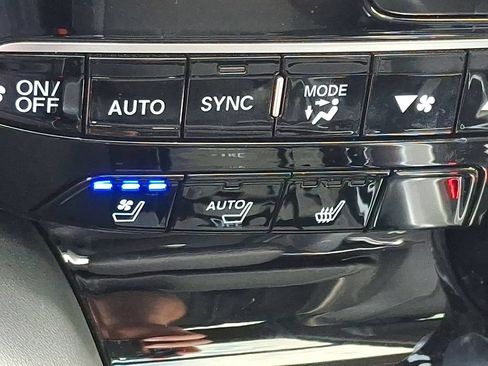 Used 2023 Acura MDX w/ Advance Package AWD/4WD image 25