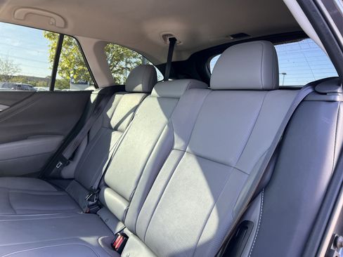 Used 2022 Subaru Outback Limited AWD/4WD image 23