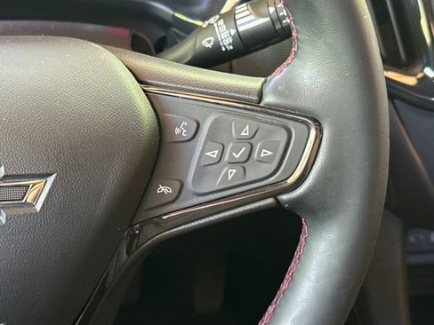 Used 2023 Chevrolet Equinox RS FWD image 31
