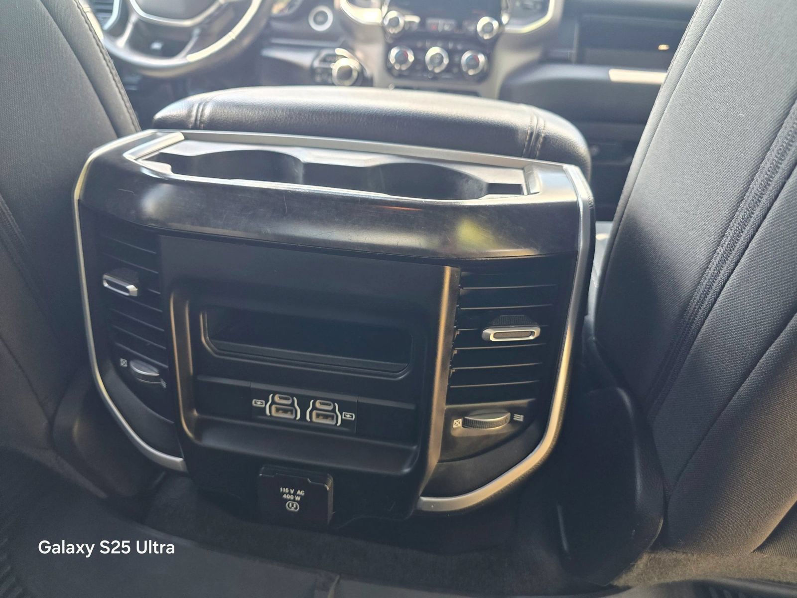 Used 2022 RAM 1500 Big Horn AWD/4WD image 18