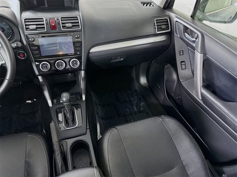 Used 2016 Subaru Forester 2.0XT Touring w/ Eyesight & Navigation System image 28