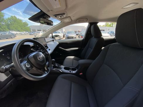 Used 2024 Toyota Corolla LE FWD image 20