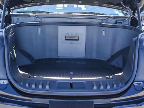 Used 2025 Ford F150 Lightning Platinum AWD/4WD image 28