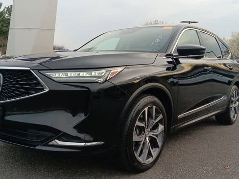 Used 2023 Acura MDX SH-AWD w/ Technology Package image 9