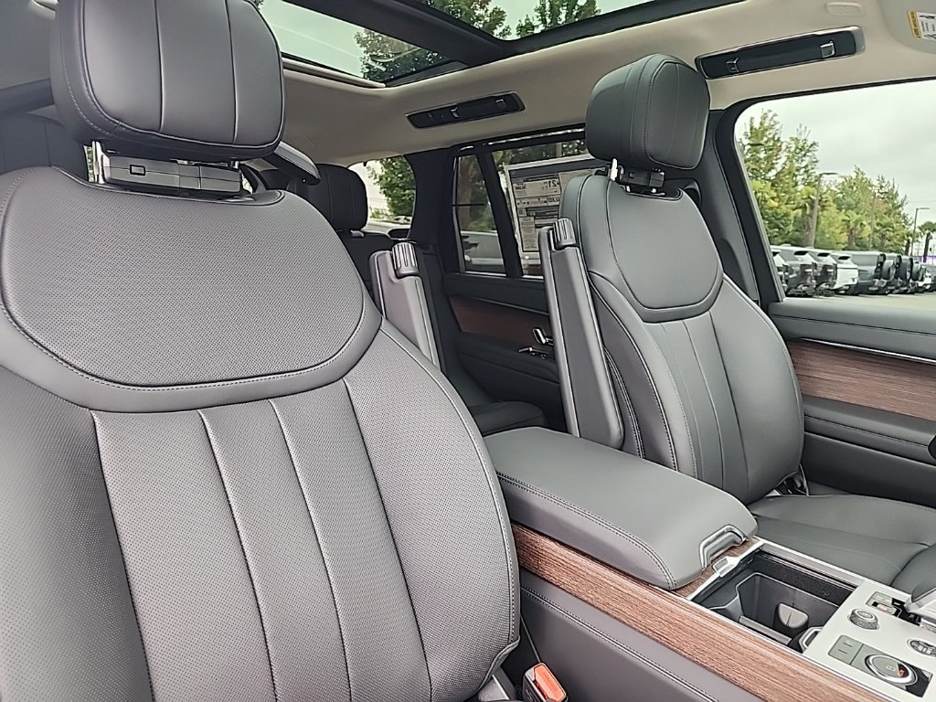 New 2027 Land Rover Range Rover SE AWD/4WD image 21