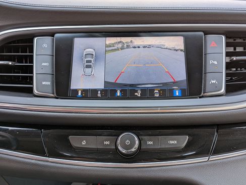 Used 2023 Buick Enclave Avenir w/ Avenir Technology Package AWD/4WD image 23